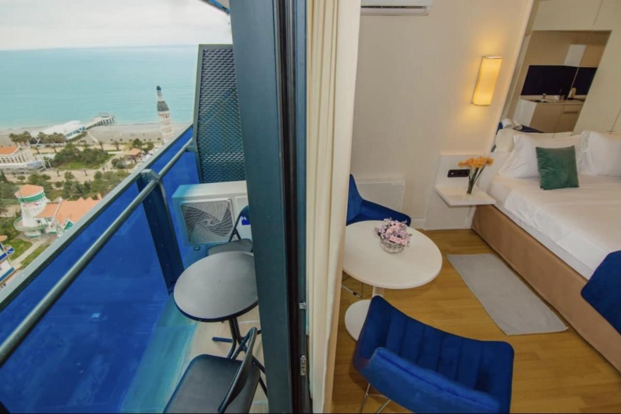 Sea Side Aparthotel In Orbi Complex Batumi Eksteriør bilde